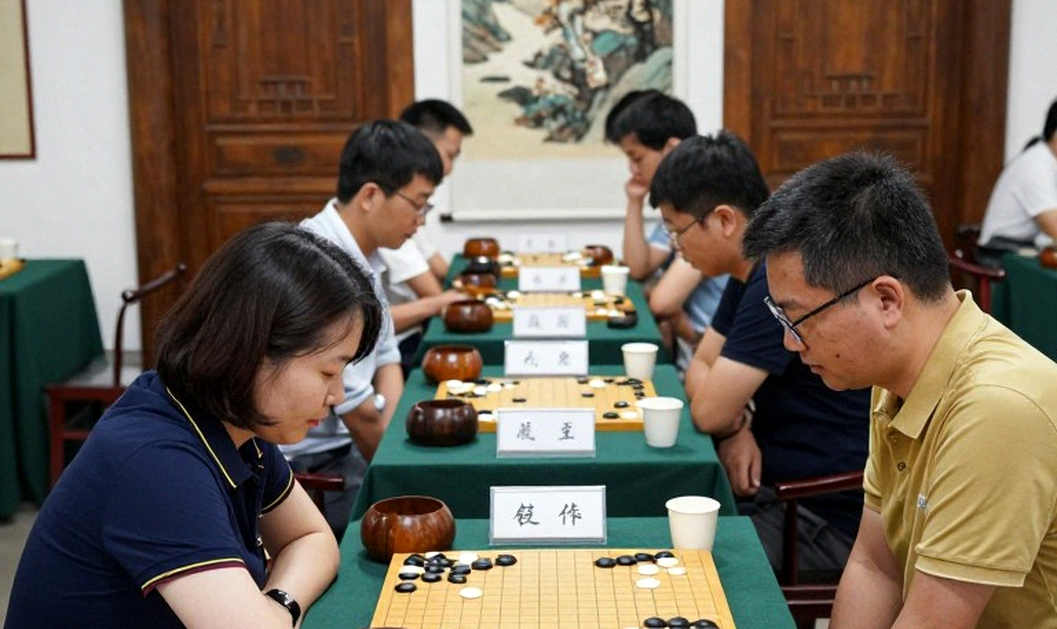 FIDE अध्यक्ष का गलत नाम और फ्रिट्ज़ 20 का विज्ञापन: शतरंज कवरेज में भरोसे का संकट